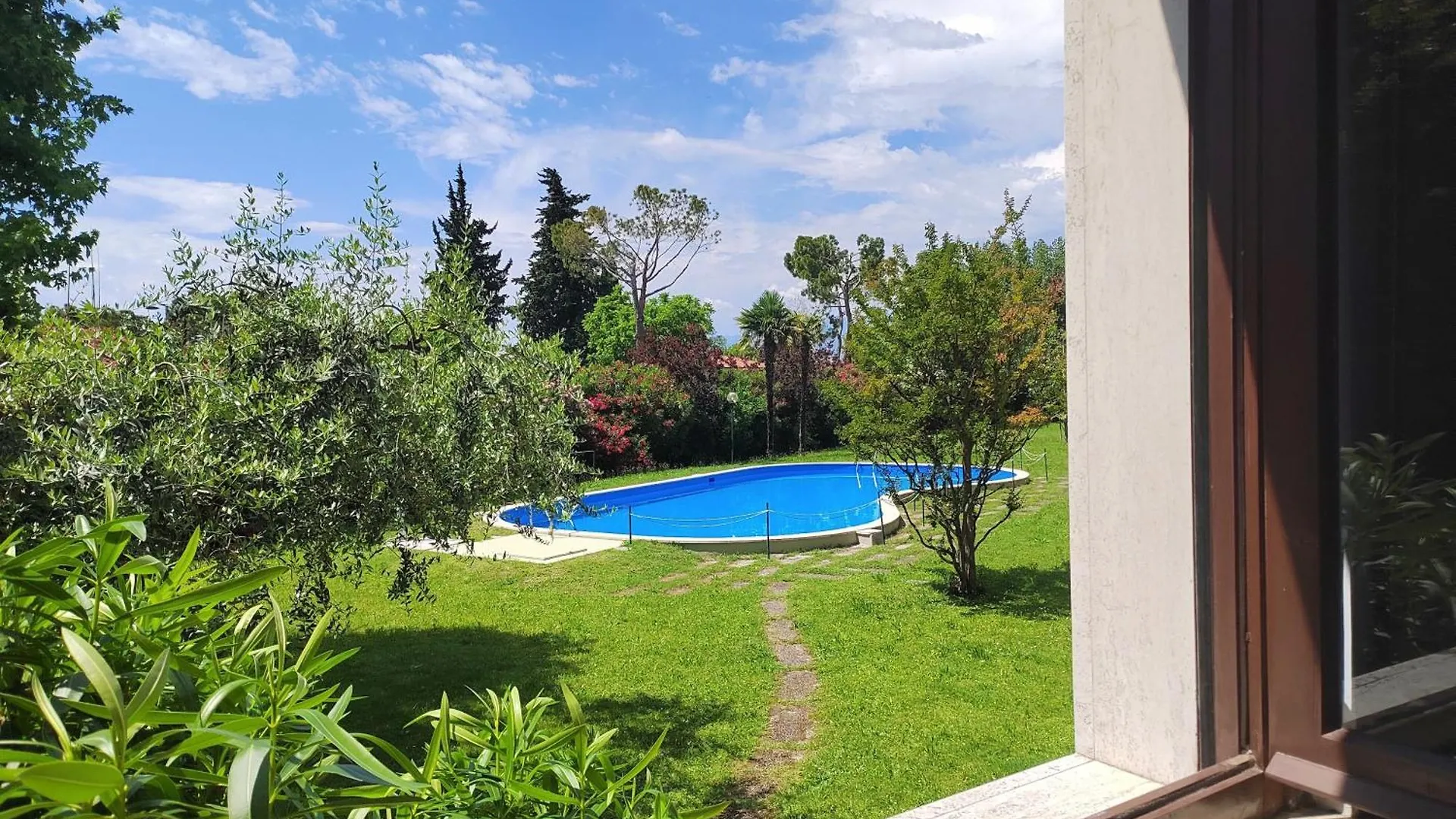 Darina Tolles Appartement Mit Terrasse, Garten Lazise İtalya